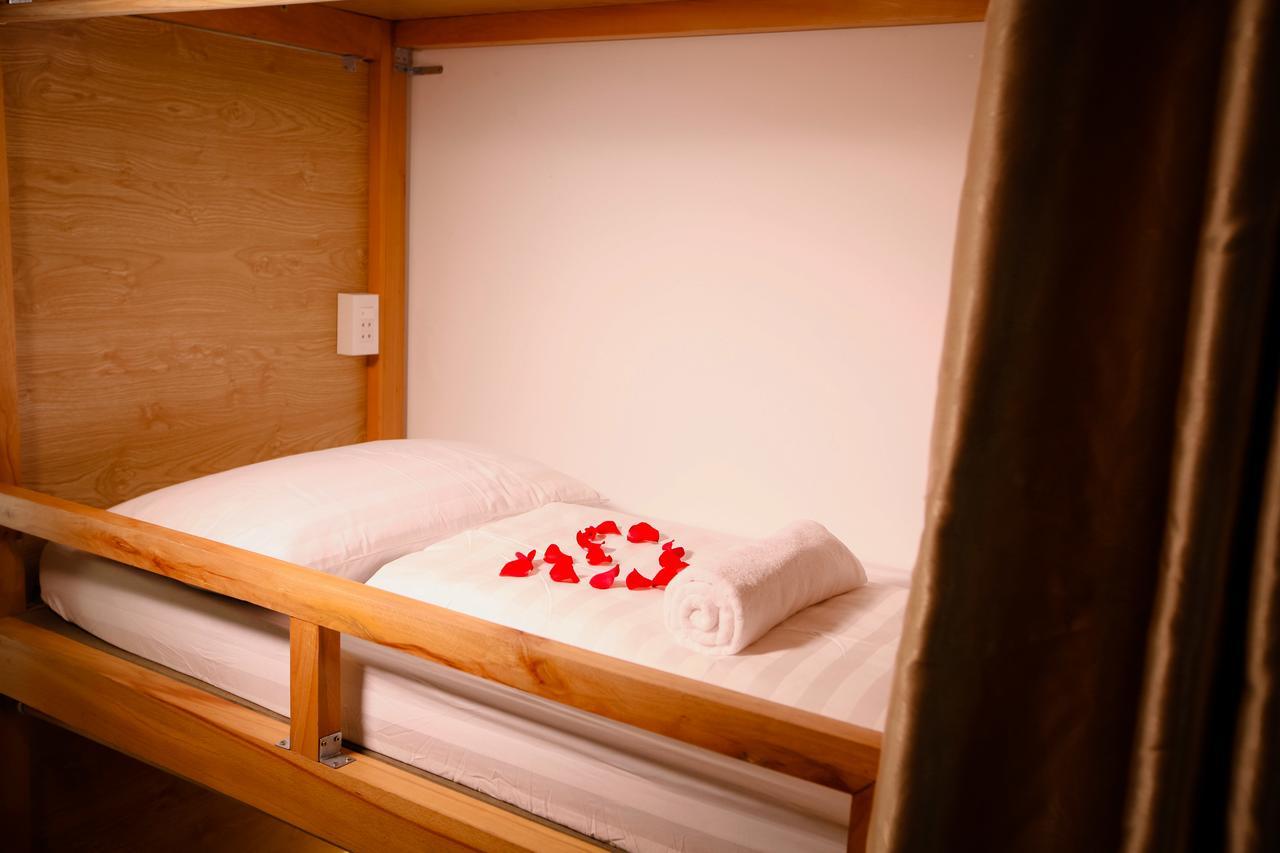 Dola Hostel Хошимін Екстер'єр фото